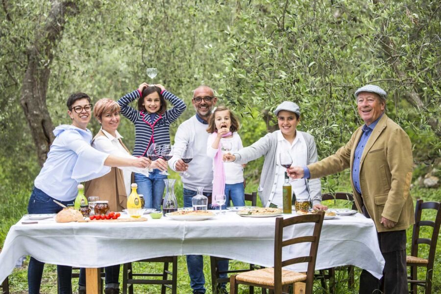 La famiglia Mela del Frantoio di Sant'Agata d'Oneglia