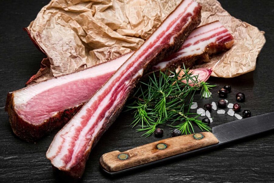 Il taglio mezzena dello speck Schmid