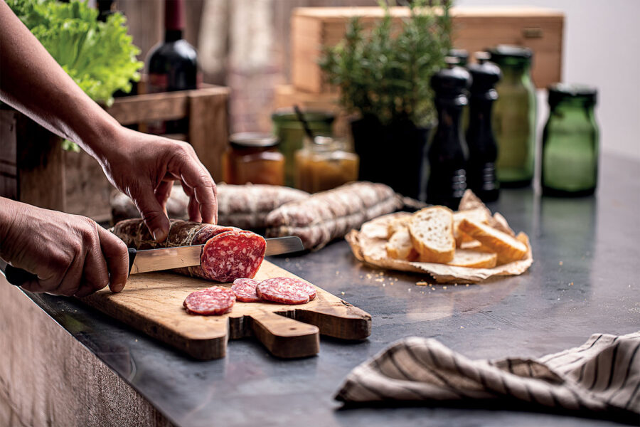 Il taglio del salame secondo Levoni
